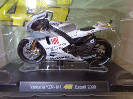 LEO Model 1:18 Moto GP Valentino Rossi 46 Yamaha YZR-M1 2009
