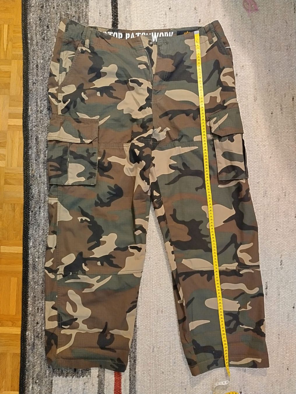 Alpha Industries Pantaloni: Alpha Industries Cargohose -Camo. Gr.38 - 100%  Baumwolle – Usato da Dornach venduto da Taxi12 2
