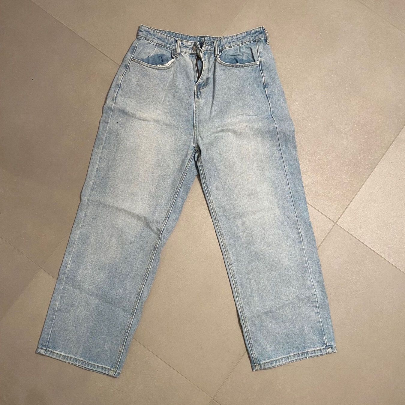 Jeans: Jeans unisex – Usato da Lausanne venduto da naranjo