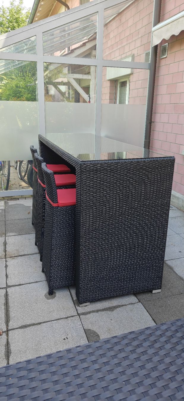 Equipement de magasin & Foires: Gartenbar mit 6 Hocker – D'occasion à Wiesendangen par Aschibaschi 2