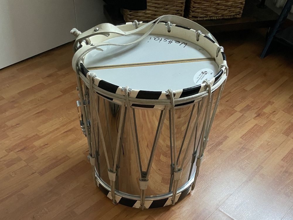 Basler Trommel 4/4 Kaufen auf Ricardo
