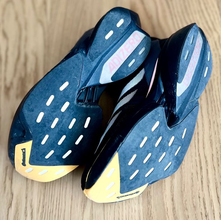 Adidas Adizero Adios Pro – Wettkampf-Laufschuhe mit Carbon (Neu