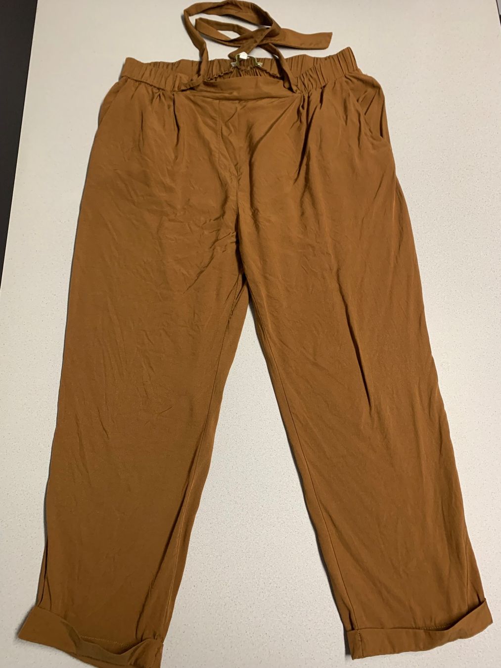 Pantalons: La fée maraboutée leichte Hose Gr.42 – D'occasion à Biel-Benken BL par PANORMUS 4