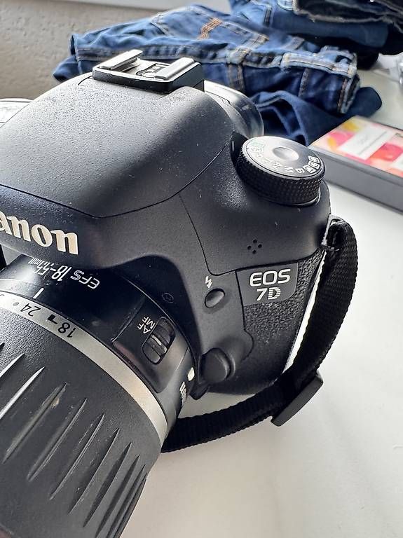 Canon Fotocamera: Canon EOS 7D + Objektiv (1855mm)  funktionstüchtig – Usato da Hugelshofen venduto da moegg 1