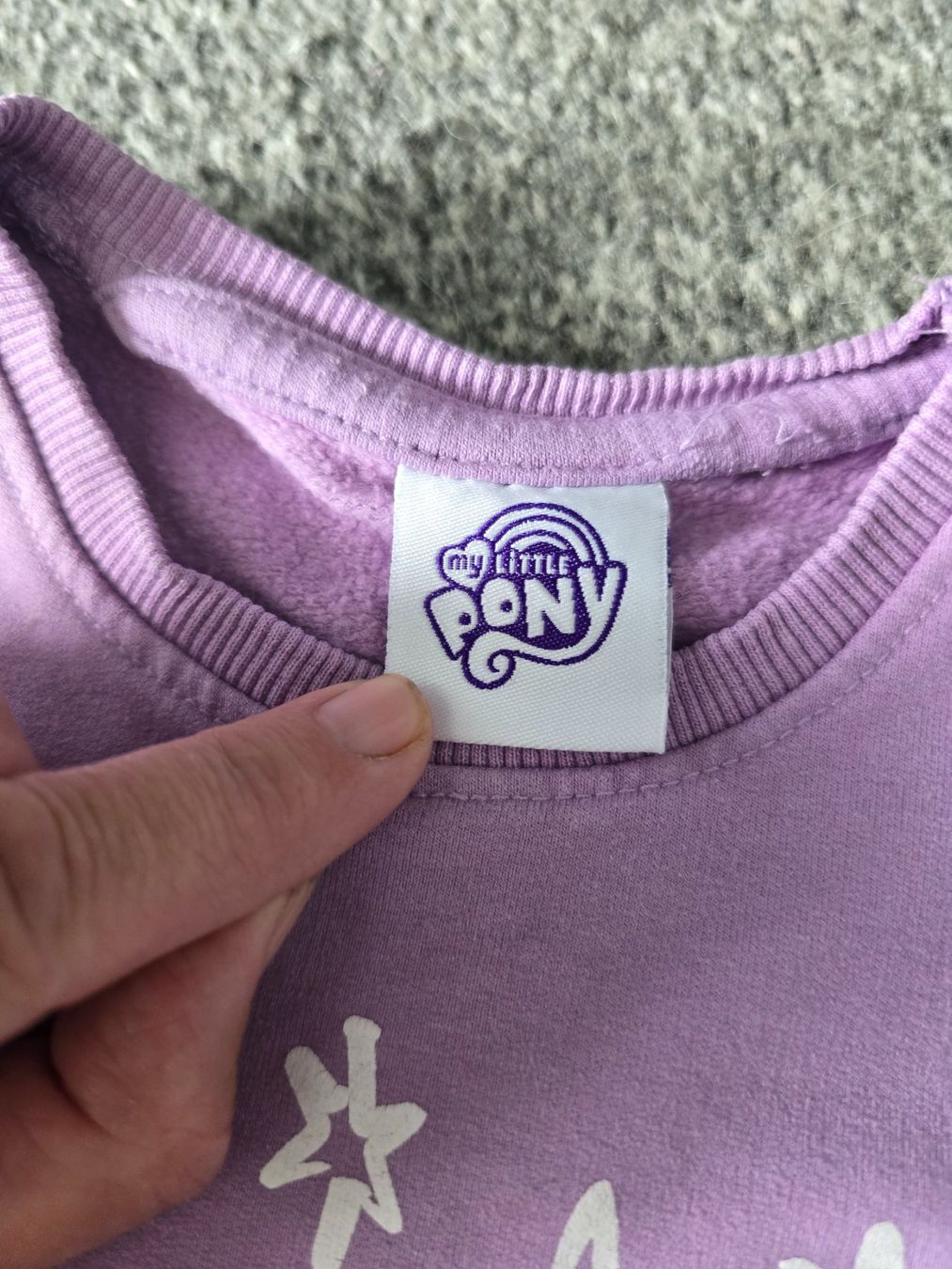Ensembles coordonnés: 3x Mädchen Pullover Gr. 104-110 – D'occasion à Unterentfelden par Panda-87 3