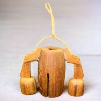 Cloche de bétail à double clapet en bois sculpté à la main