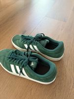 Adidas Turnschuhe grün