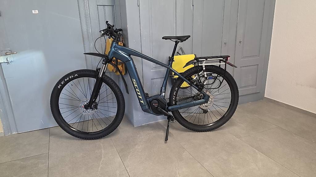 Biciclette: E-Bike Scott Neuwertig  – Usato da Bronschhofen venduto da Timi.g 9
