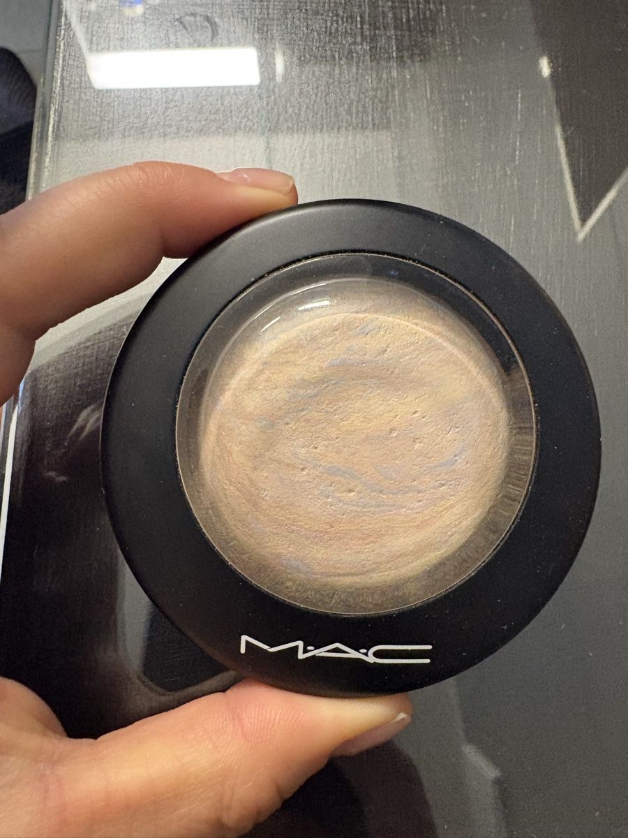 Mac Cosmetics Make-up: MAc Highlighter  – Nuovo (secondo la descrizione) da Summaprada venduto da Cody09