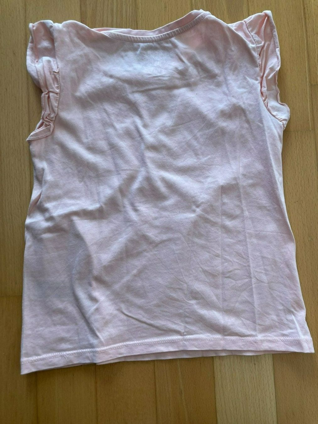 C&A Blusen, T-Shirts & Tops: T-Shirt rosa mit Schulter-Rüschen – Gebraucht aus Muttenz von Juvenile33 4
