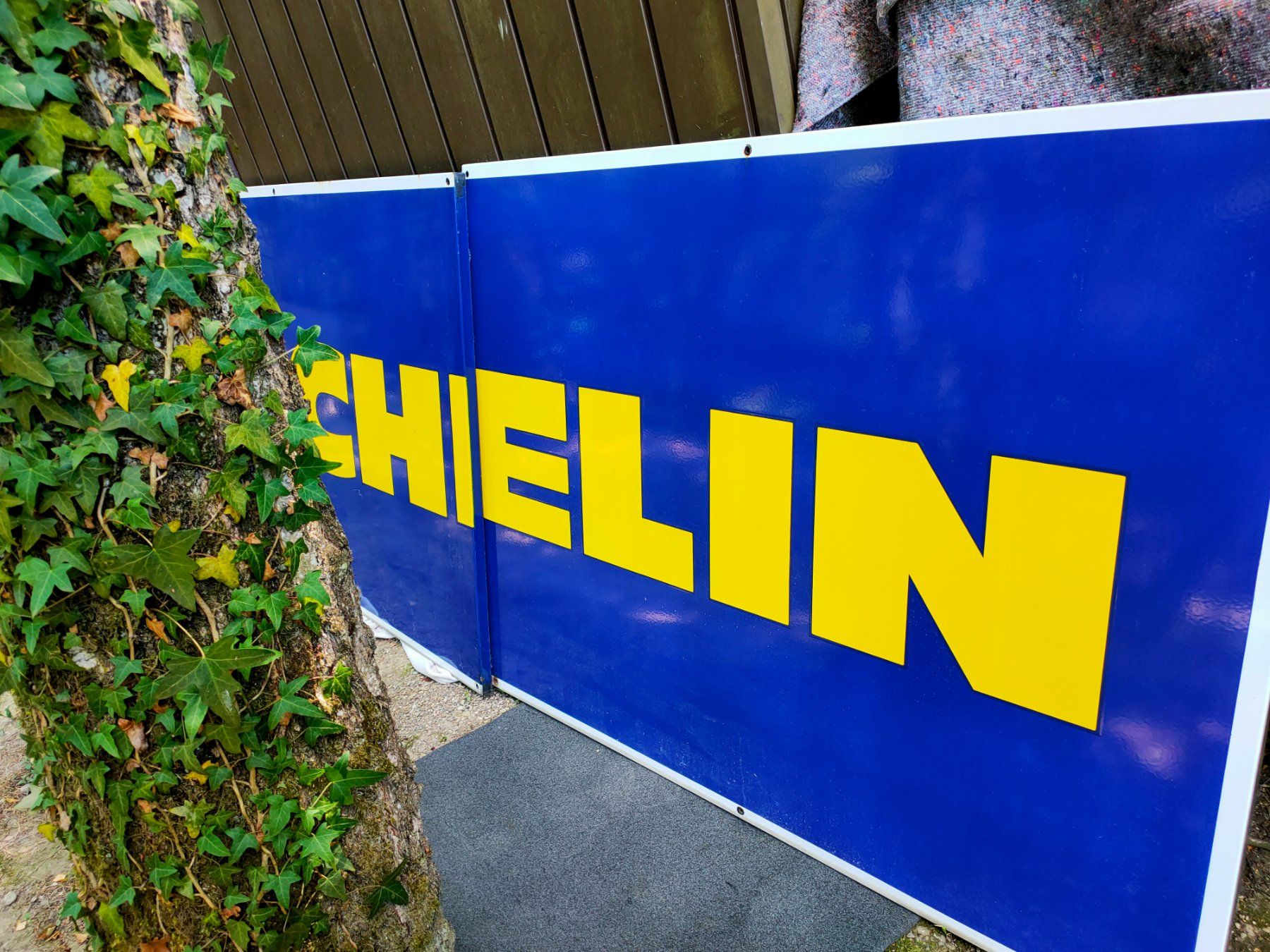 Michelin Ecriteaux: Plaque émaillée michelin xxxl – D'occasion à Bretonnières par Minigab 2