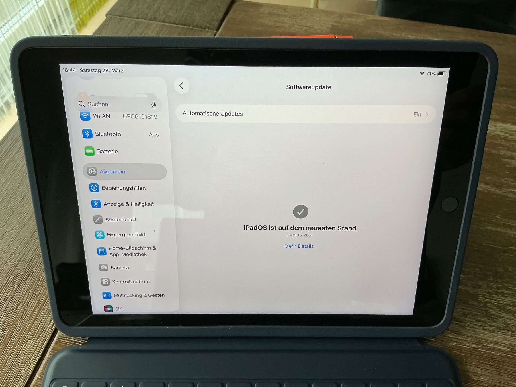 Apple Tablet PC: iPad 9 Generation inkl Logitec Hülle – Usato da Möhlin venduto da karal 2
