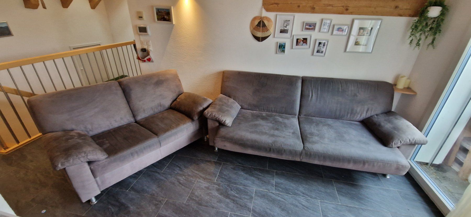 Divani: Sofa Set zwei- und dreisitzig grau gebraucht – Usato da Fenkrieden venduto da Wolf475