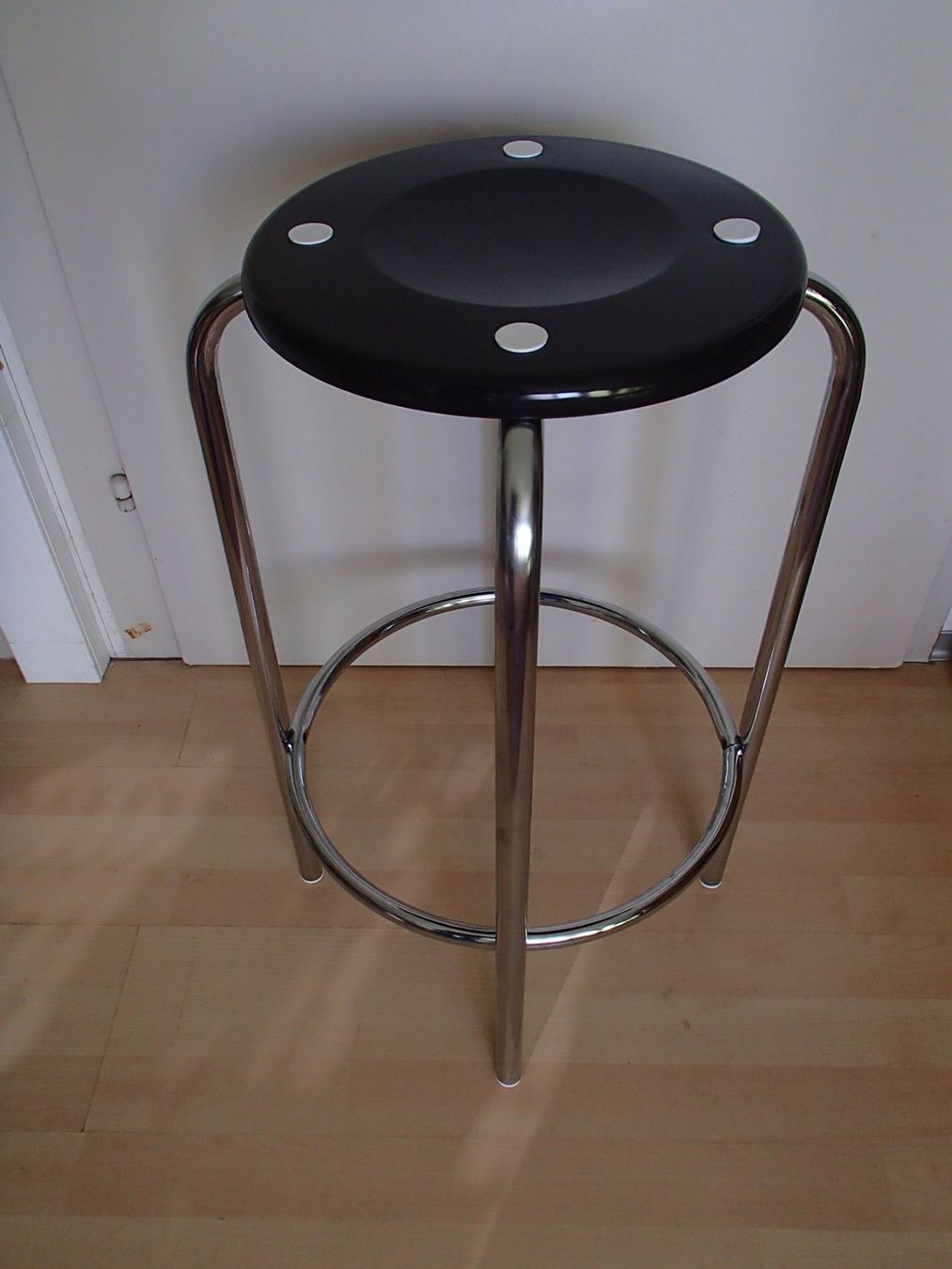 Hocker: ABM Nostalgiker Hocker neu und Originalverpackt – Gebraucht aus Schöfflisdorf von pullux