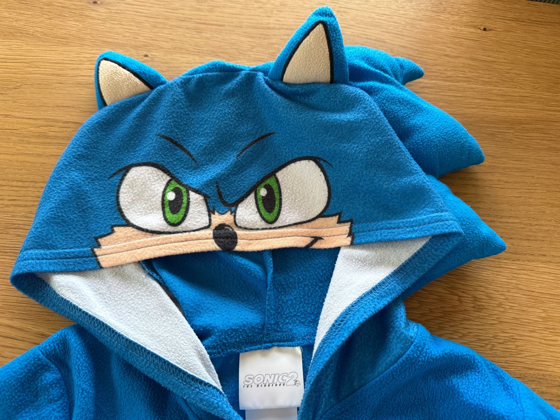 Tute: Sonic Onesie Jumpsuit Grösse 6-7 – Usato da Goldswil venduto da Fisel