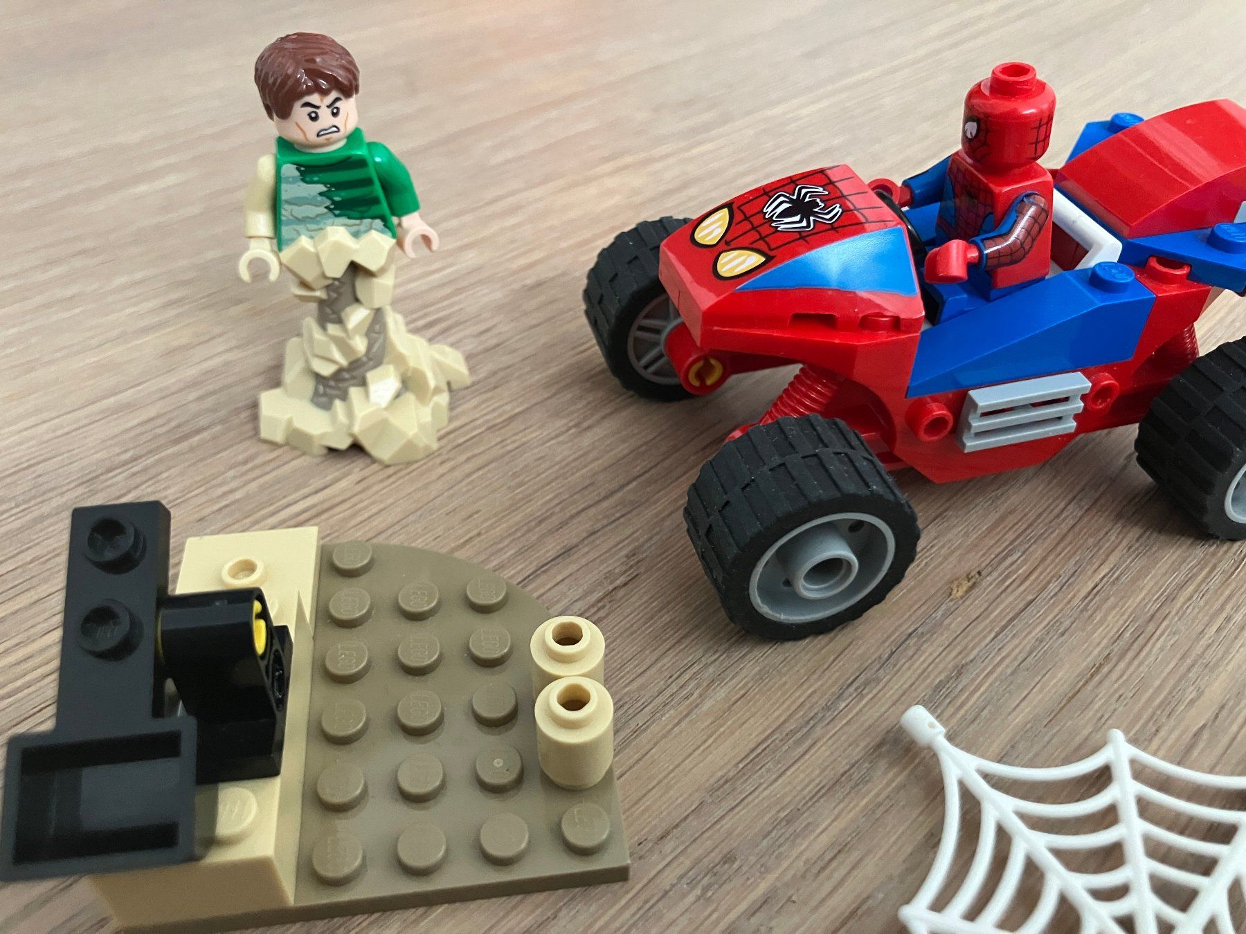 Lego Spielzeuge: Lego Marvel Spiderman Set Nr. 76172 – Gebraucht aus Lindau von Caterpiller 4