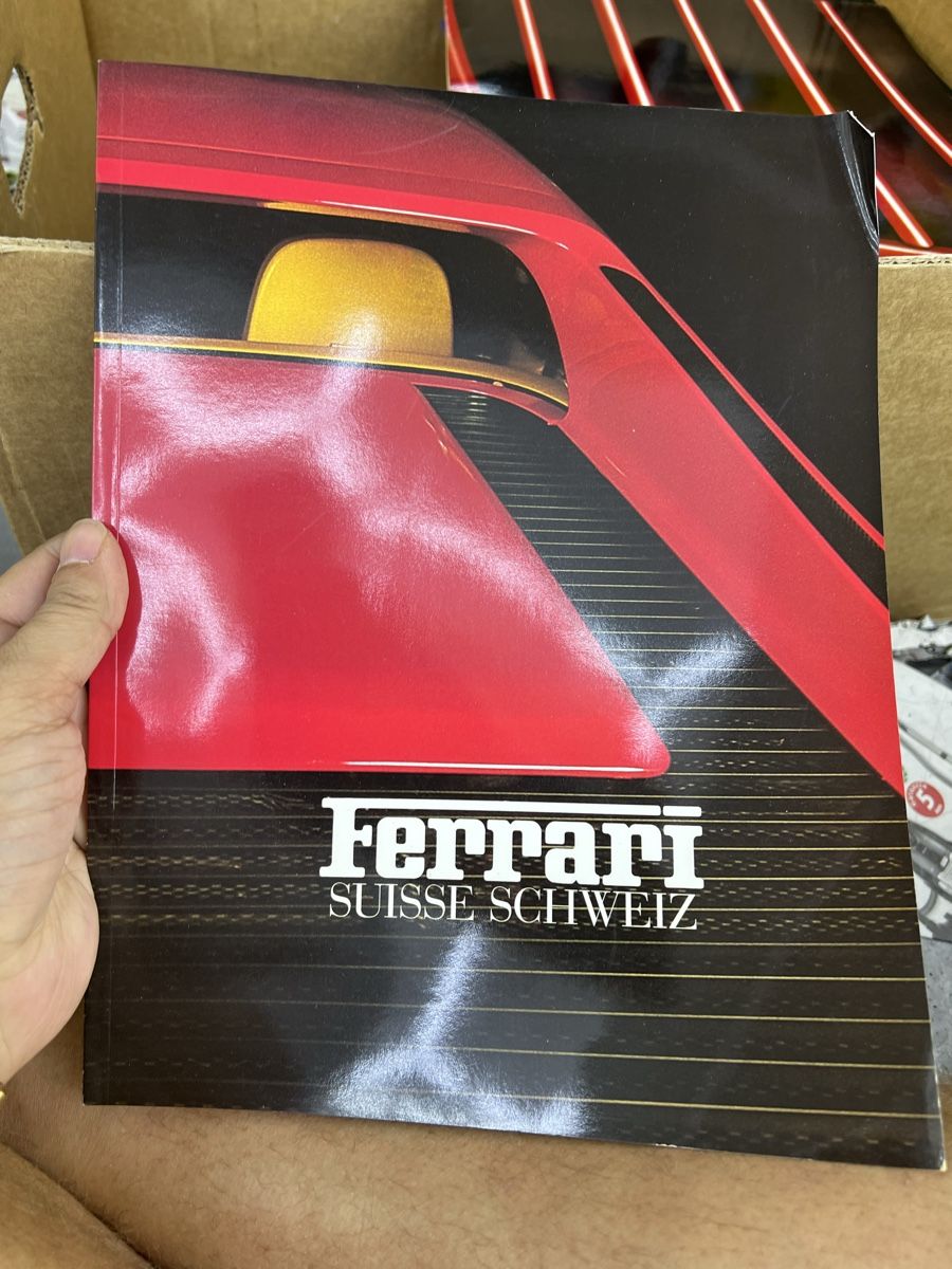 Ferrari Documenti: Ferrari Schweiz Prospekt 52 Seiten – Usato da Wettingen venduto da NickInc