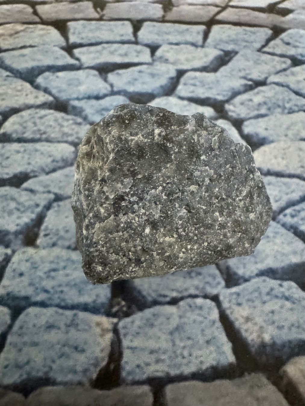 Minerali & Pietre curative: Dumortierit roh – Nuovo (secondo la descrizione) da Biberist venduto da Steine 1