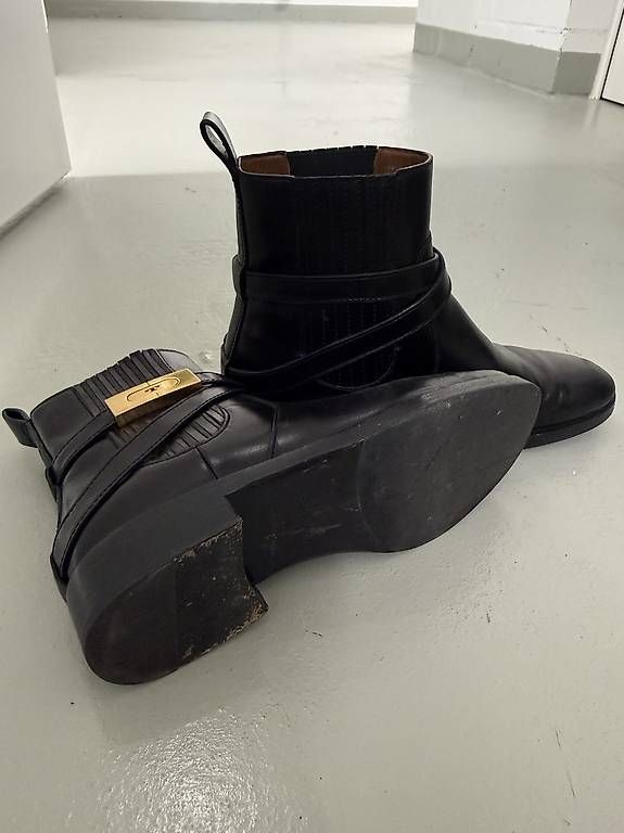 Scarpe da donna: Tory Burch Boots / Stiefel Gr 37 – Usato da Wallisellen venduto da MaraG91 1