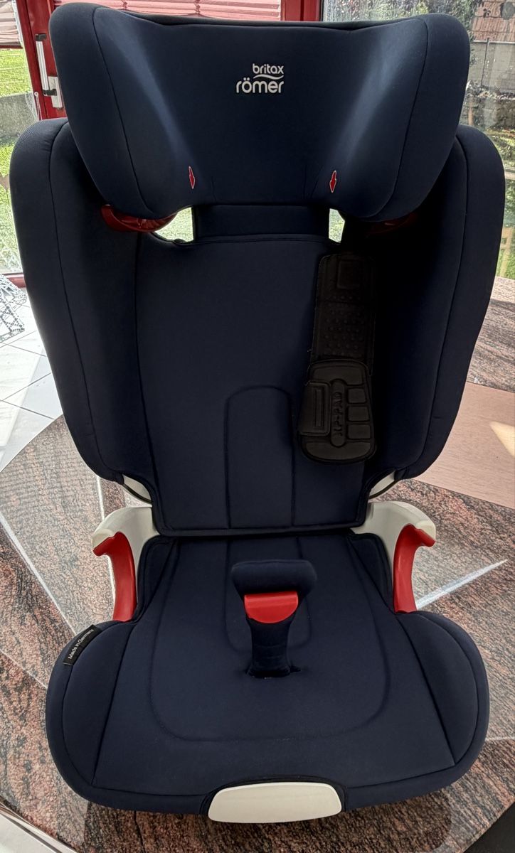 Britax Römer Auto-Kindersitze: Kinderautositz – Gebraucht aus Uster von Schappi75
