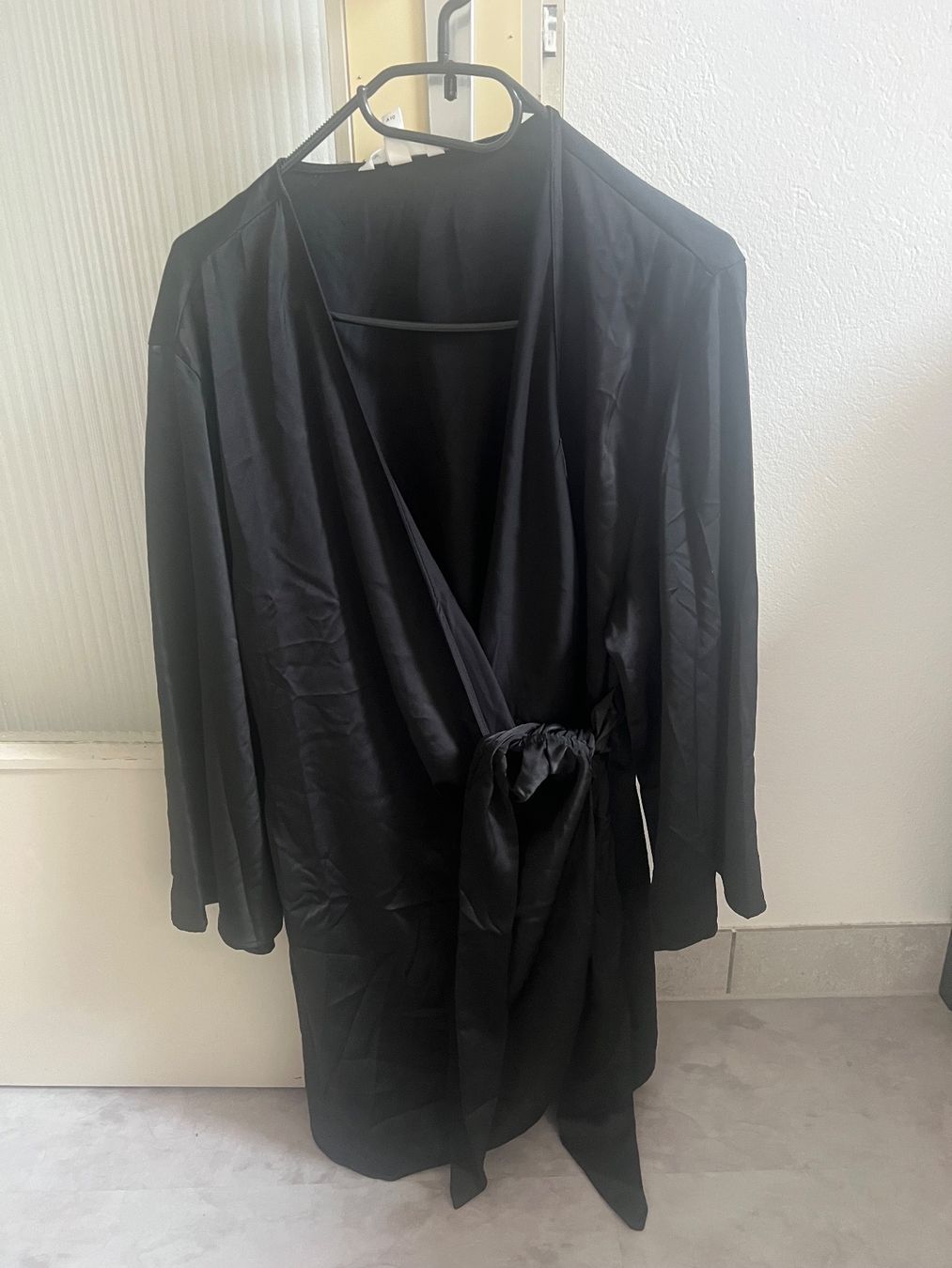 H&M Vestiti: Kleid h&m – Usato da Kirchberg BE venduto da lea_kb6y