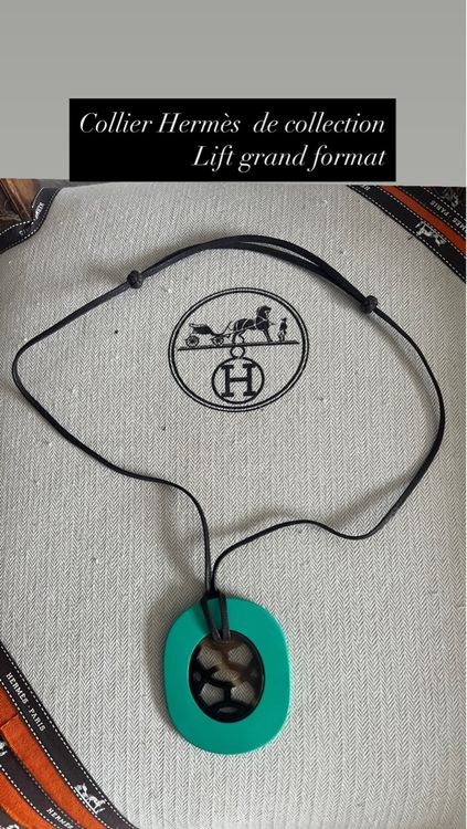 Collier Vintage Sonia Rykiel – Pendentif Ancien Rare – Dimensions 4x4.5 Cm – Pièce De Collection