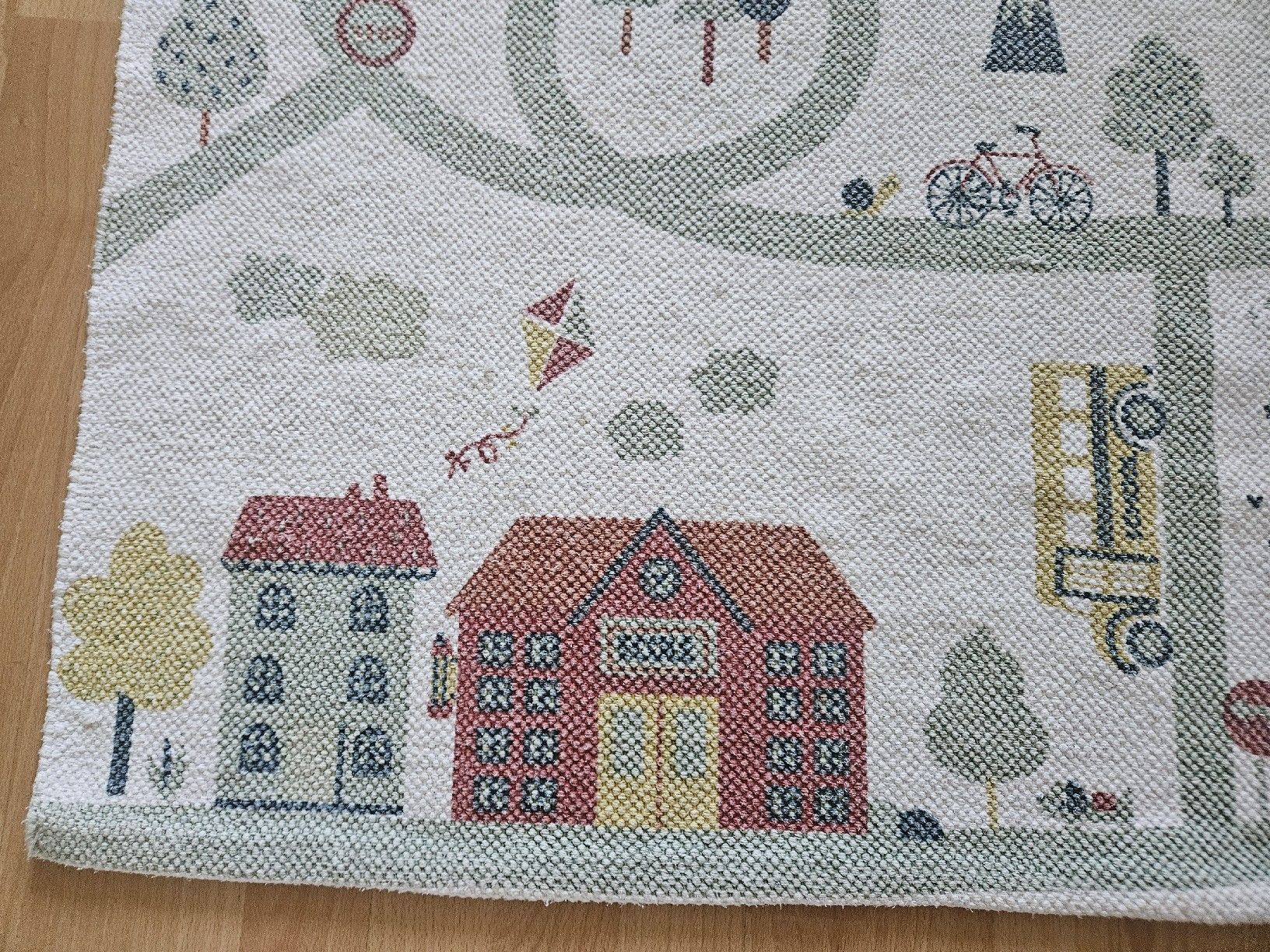 Teppiche: Kinder Spielteppich 130x90 cm – Gebraucht aus Zürich von Kris8050 2