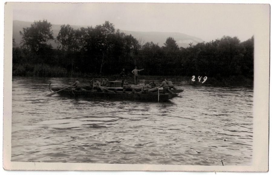 Cartoline postali: Pontoniere im Fluss, Limmat oder Rhein – Usato da Frauenfeld venduto da POML