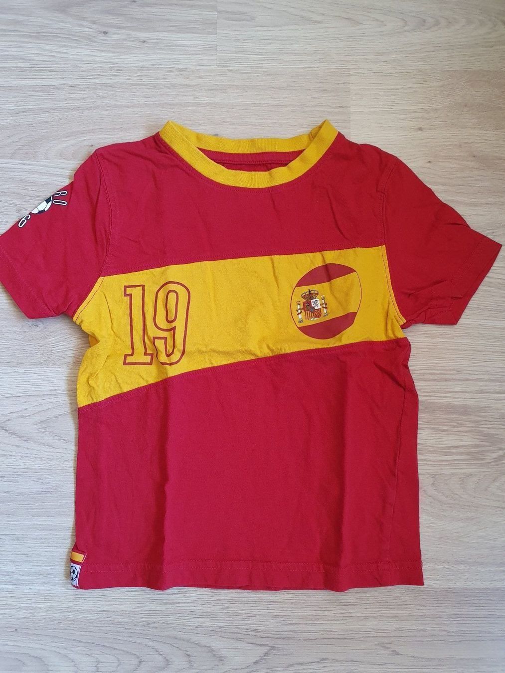 Camicie, T-shirt & Polo: T-Shirt Espana 98/104 – Usato da Giswil venduto da movo08