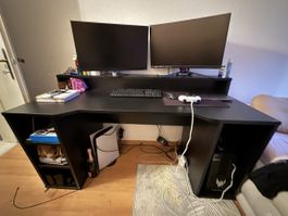 Gaming Tisch schwarz