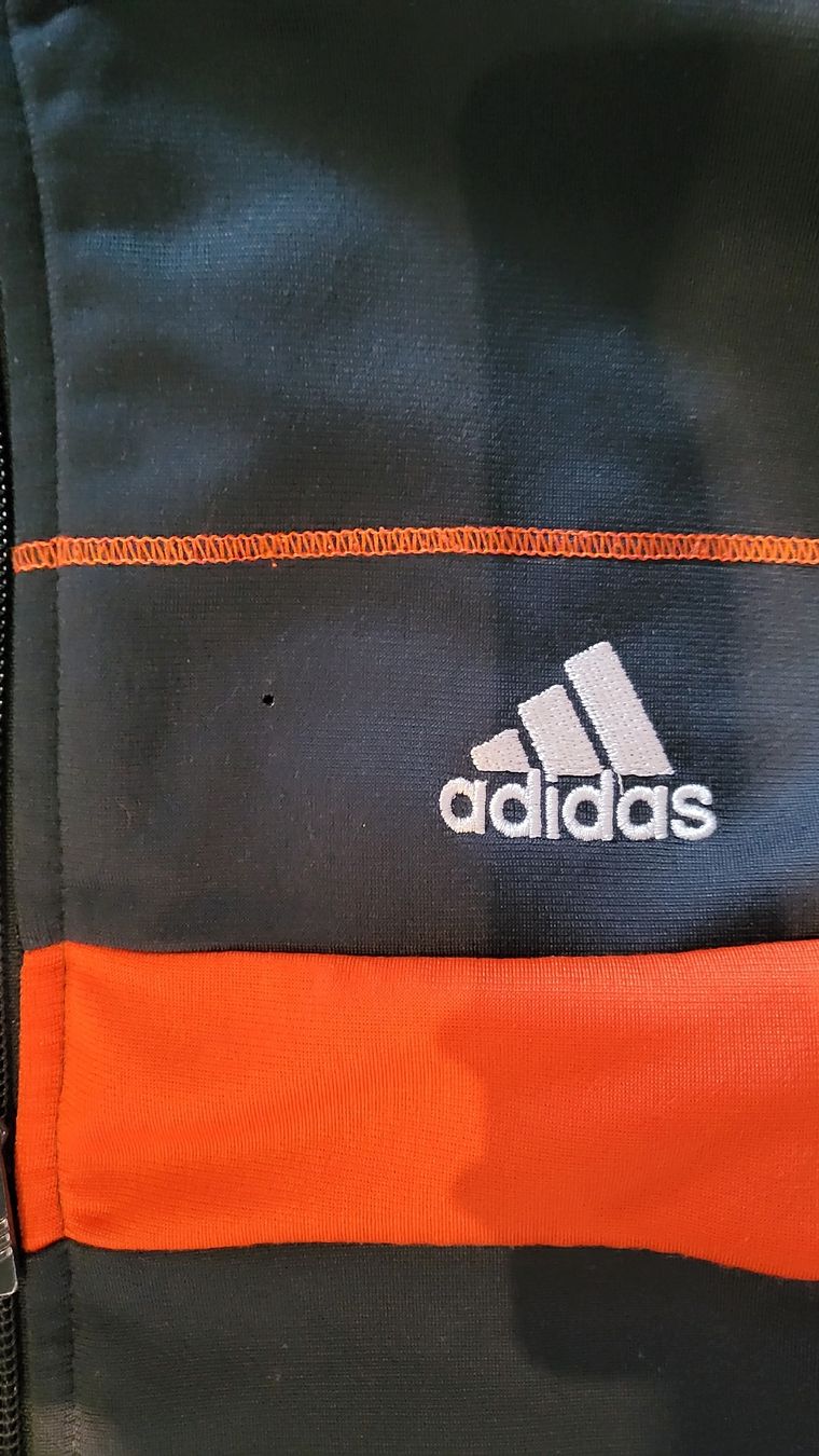 Adidas Giacche: Adidas Trainingsjacke – Usato da St. Niklaus VS venduto da BrittaR 2