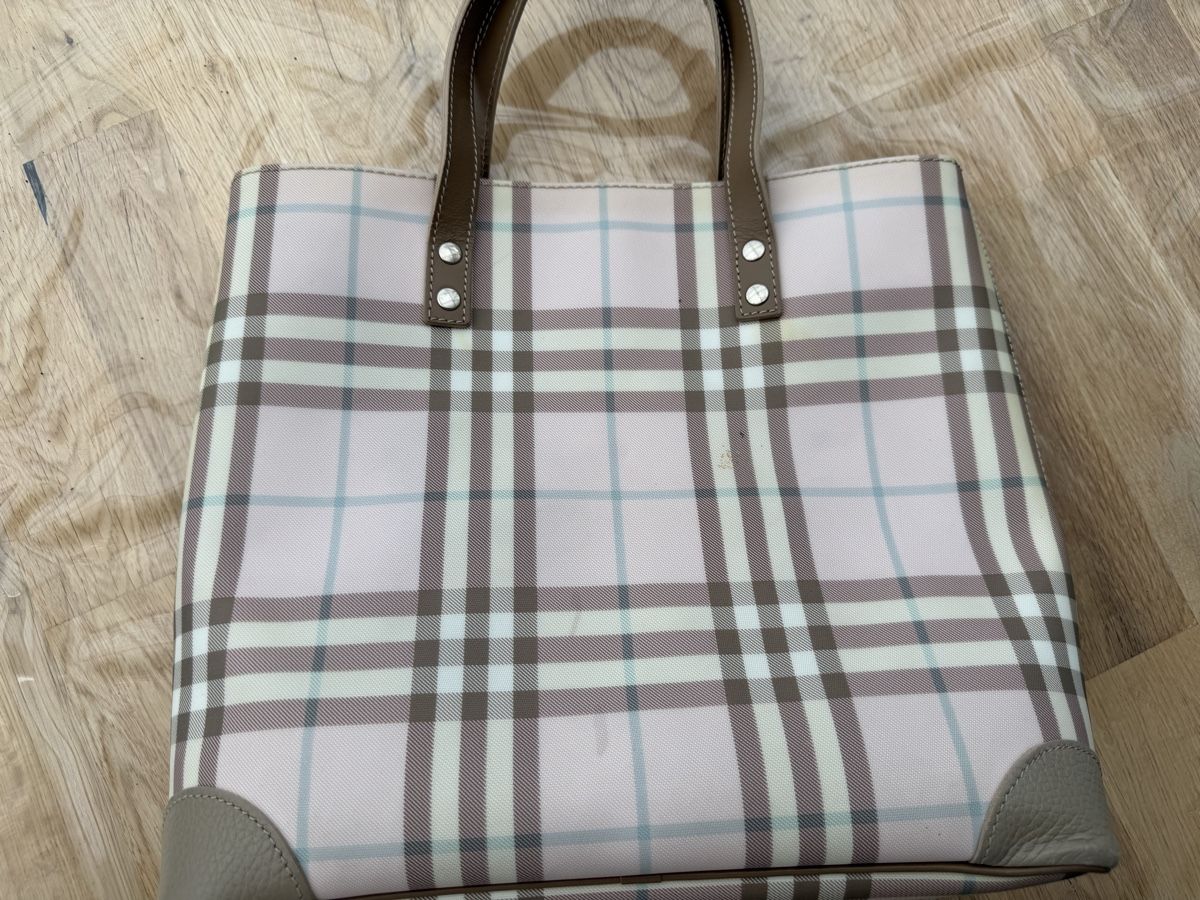 Burberry Borse da donna: Burberry Tasche – Usato da Rupperswil venduto da Maddl85 1
