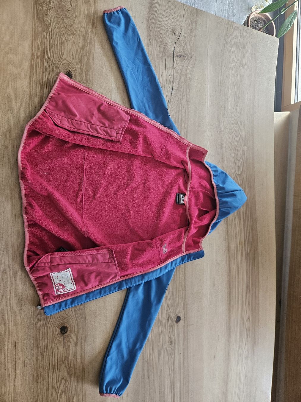 Jack Wolfskin Giacche & Cappotti: kinderjacke grösse 152 – Usato da Danis venduto da and_5kkz 2