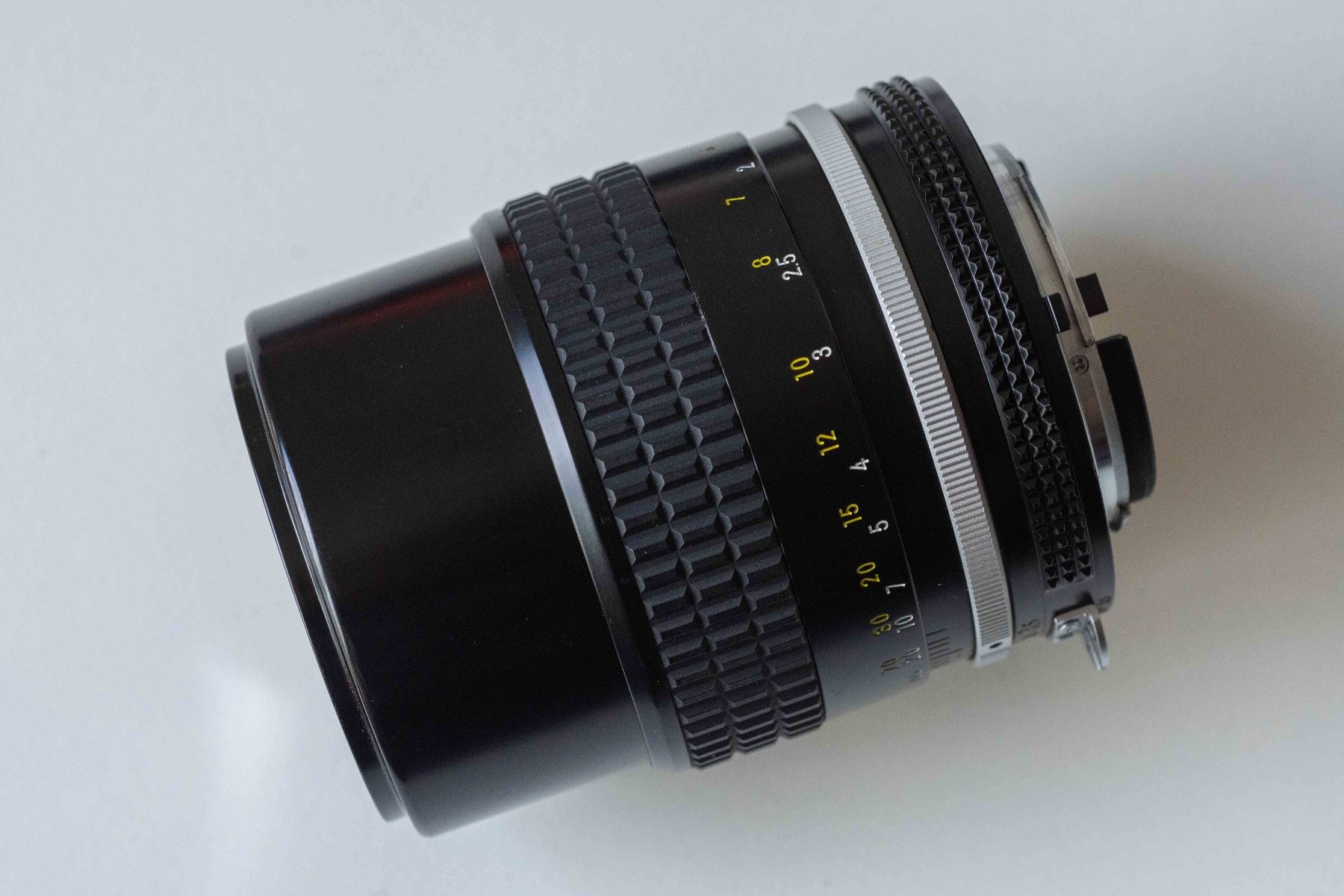 Nikkor Obiettivi: Nikon Nikkor 135mm f3.5 AI – Usato da Schwerzenbach venduto da floridan 7