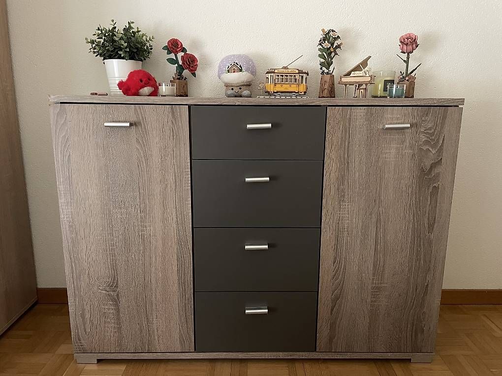 Kommoden: Commode – Gebraucht aus Neuchâtel von marie_gelso