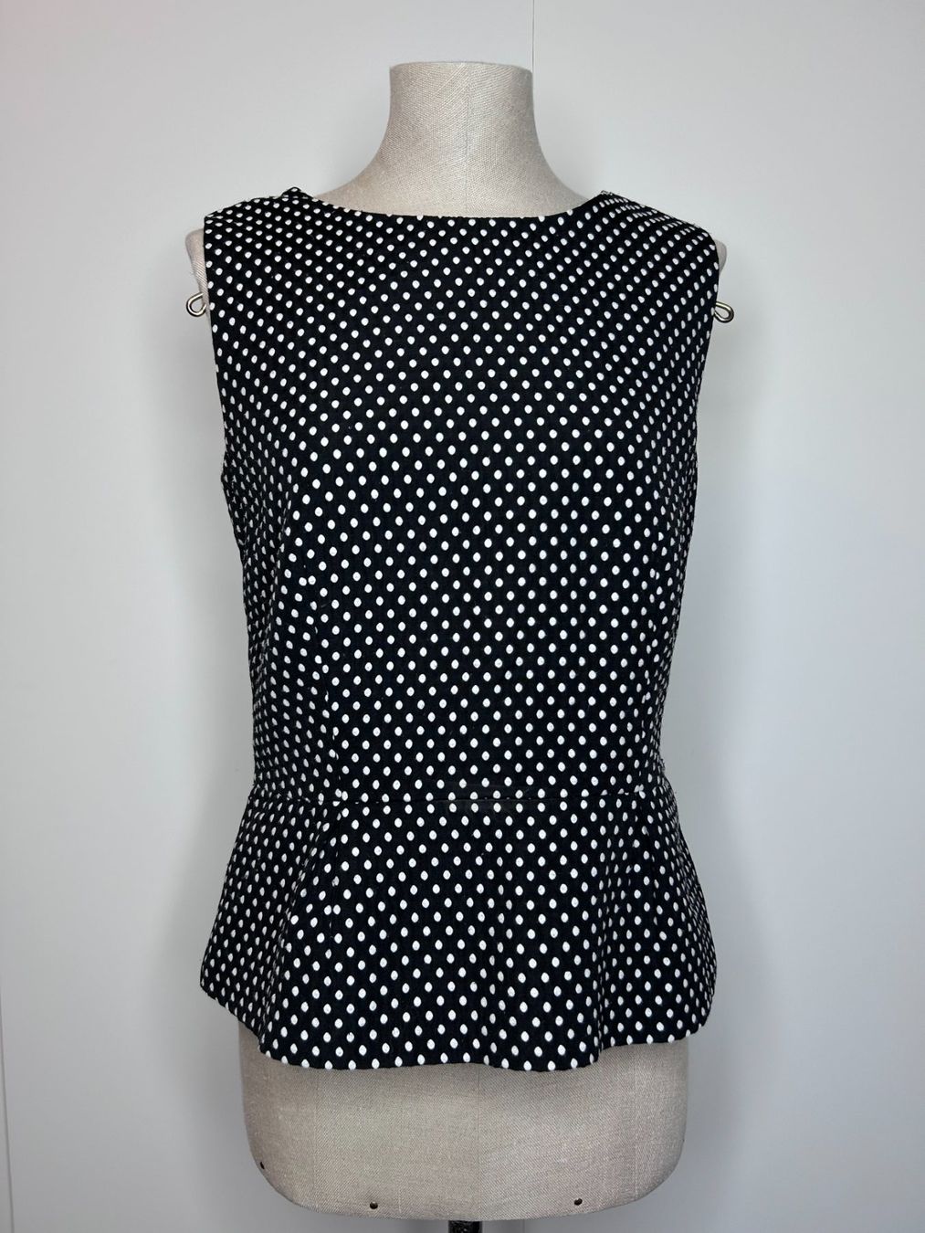 Hallhuber Camicette: Hallhuber Top with Polka Dots – Usato da St. Gallen venduto da look-twice