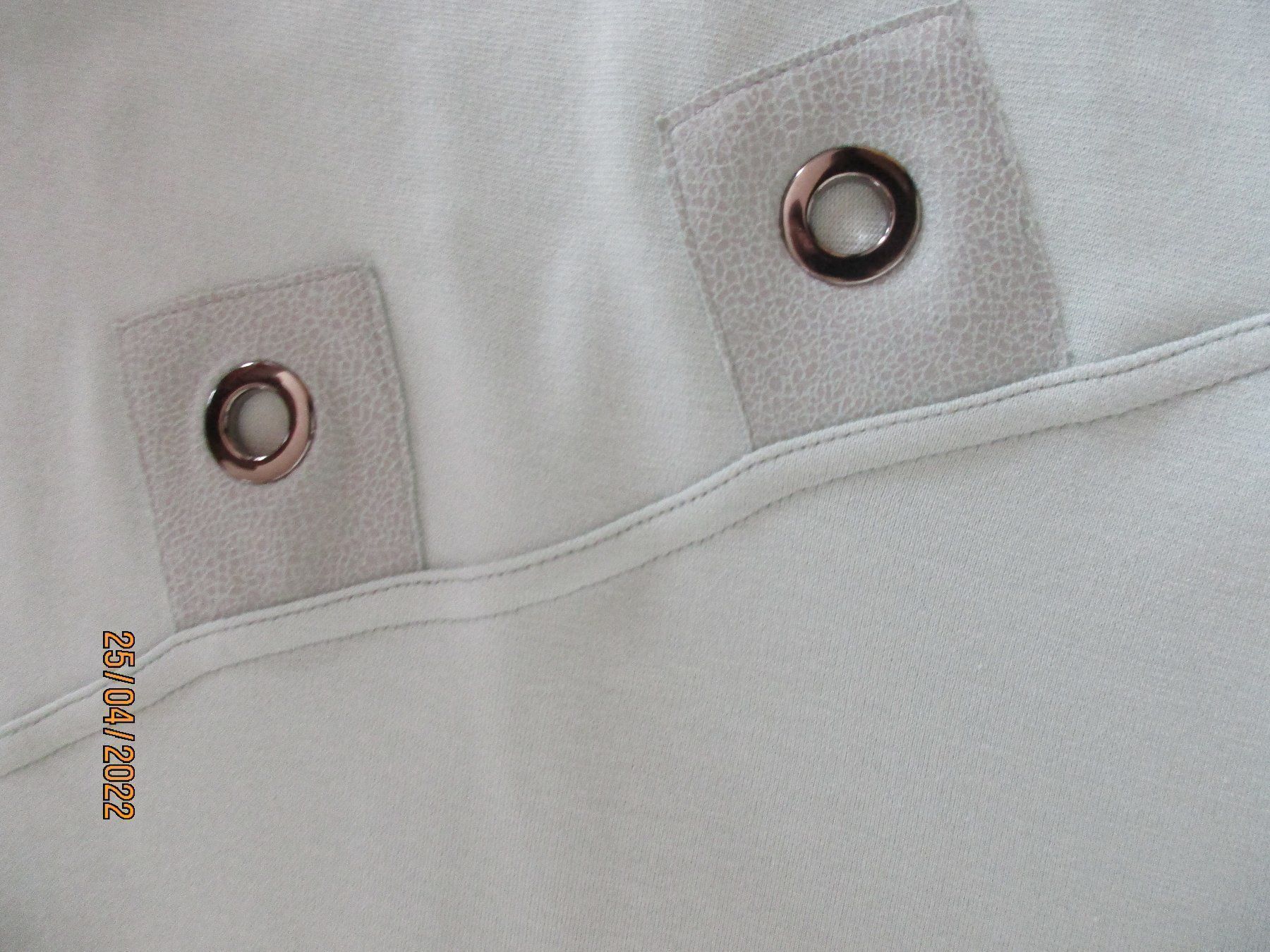 Pulls & Sweat-shirts: ONE ONE Pullover wunderschön S – Neuf (Voir description) à Ottenbach par Claurin 1