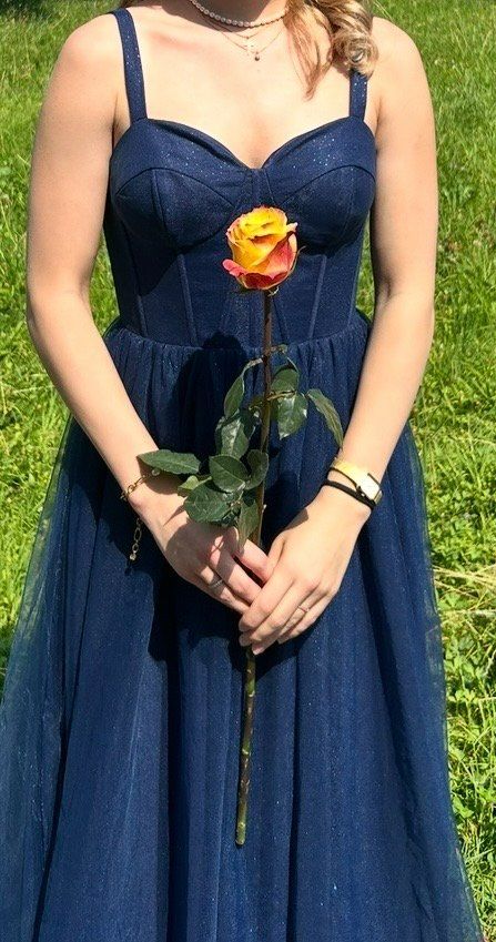 Kleider: Dunkelblaues Abendkleid / Abschlusskleid – Gebraucht aus Sempach von Melemark 1