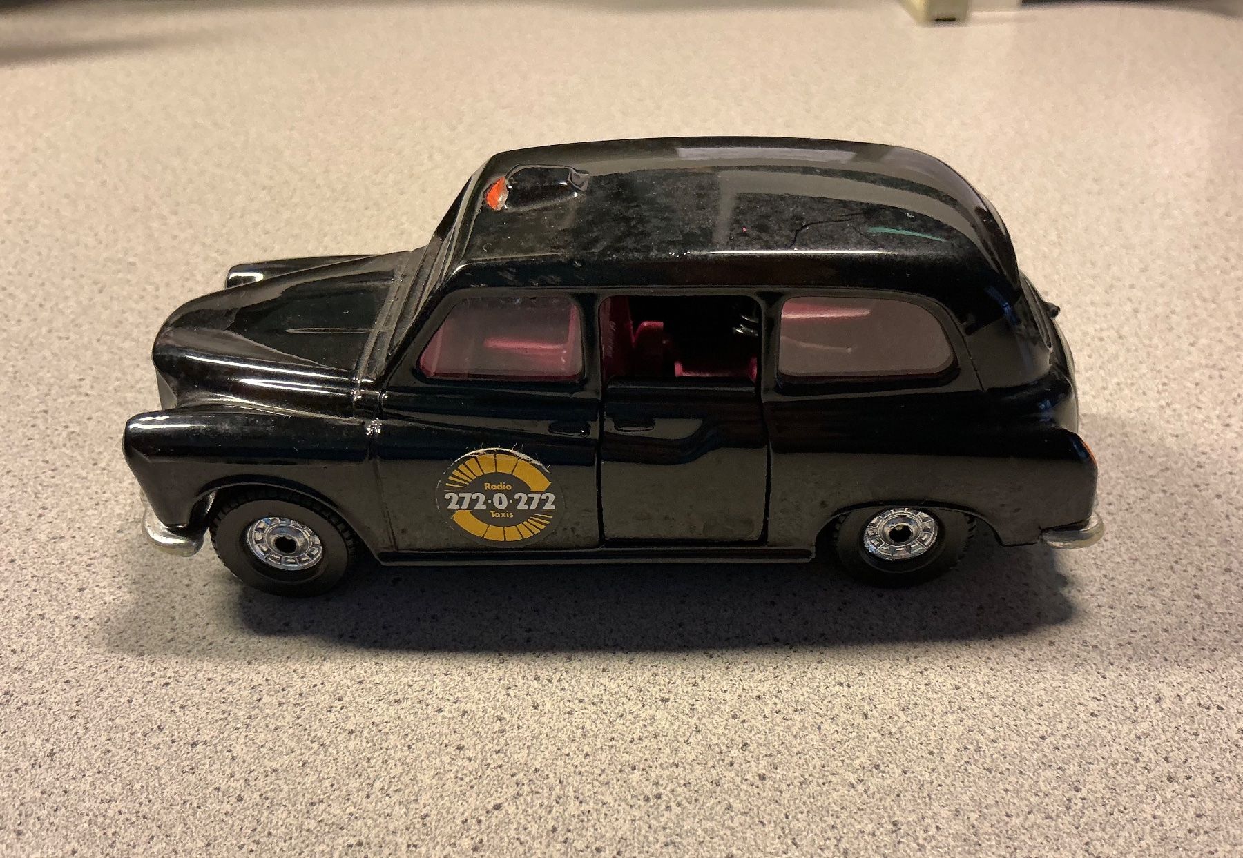 Modellautos: Modellauto Austin London Taxi – Gebraucht aus Niederhasli von ercp4