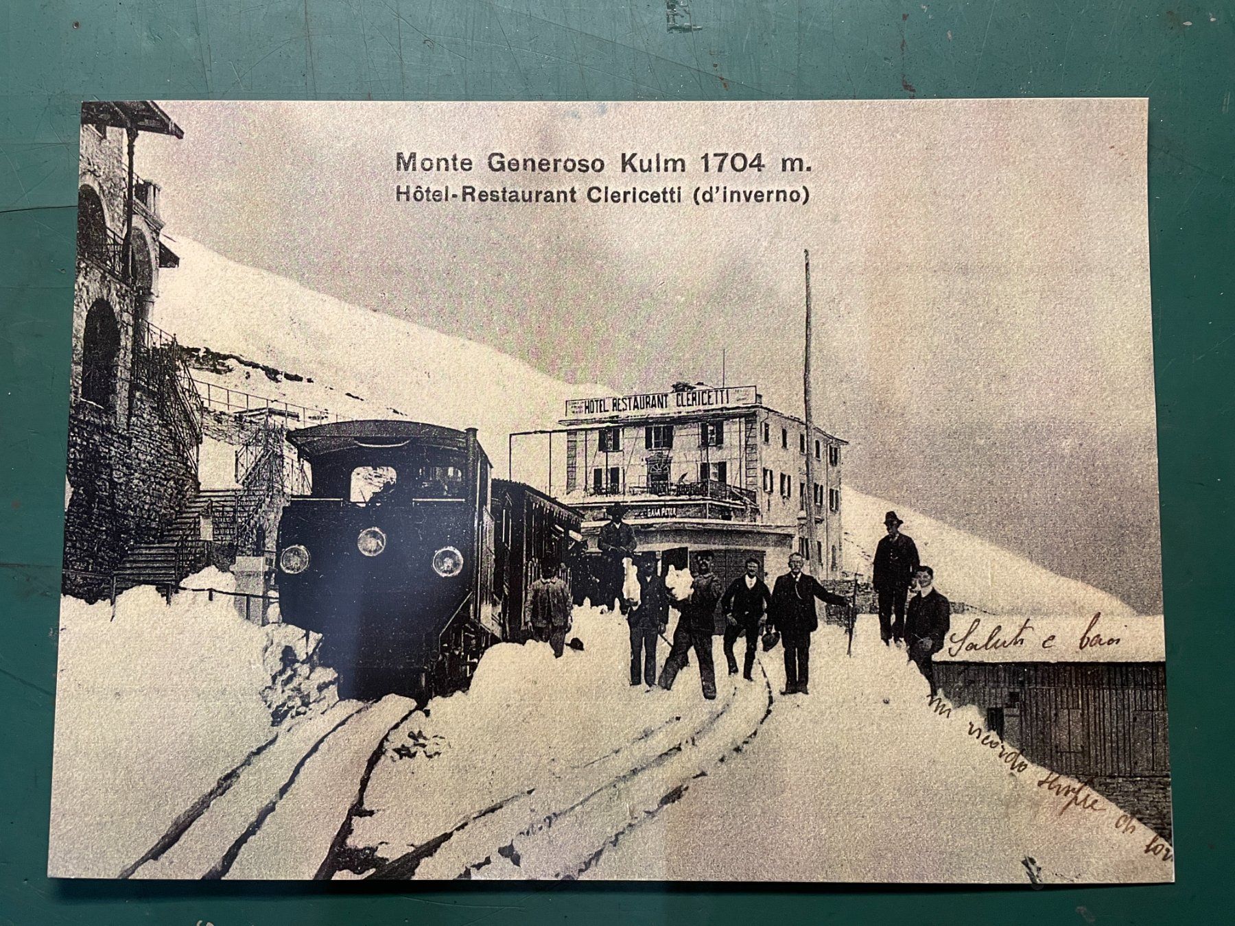 Poster & Bilder: Monte Generoso – Gebraucht aus Bissone von Orson 1