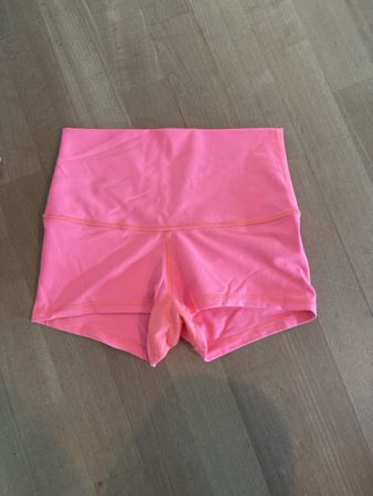 Lululemon Kurze Sporthose pink Grösse S guter Zustand