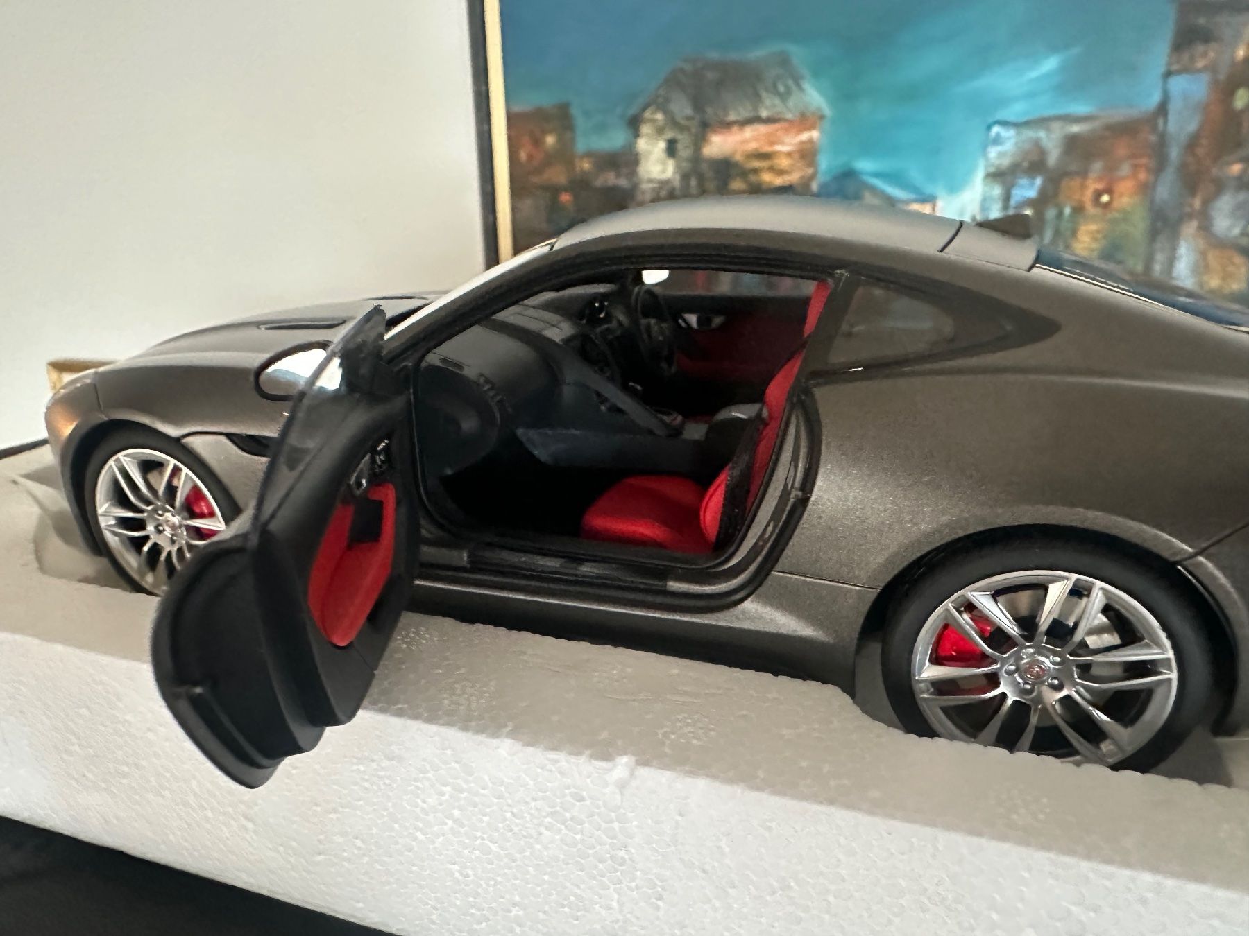 Jaguar Modellini d'auto: Autoart Jaguar F type  1 18 – Usato da Crans-Montana venduto da pil_dg6k 1