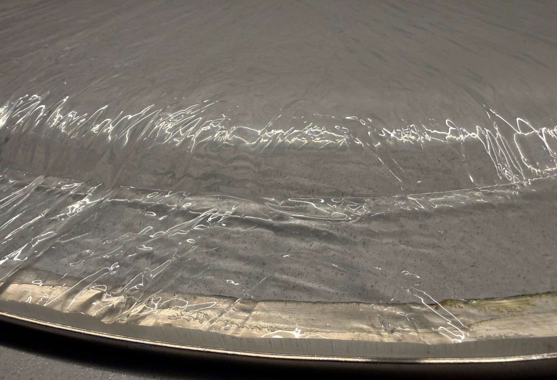 Piatti di portata: Acryl Serviertablett oval Metallrand silber gebraucht – Usato da Regensdorf venduto da Nessi1974 5