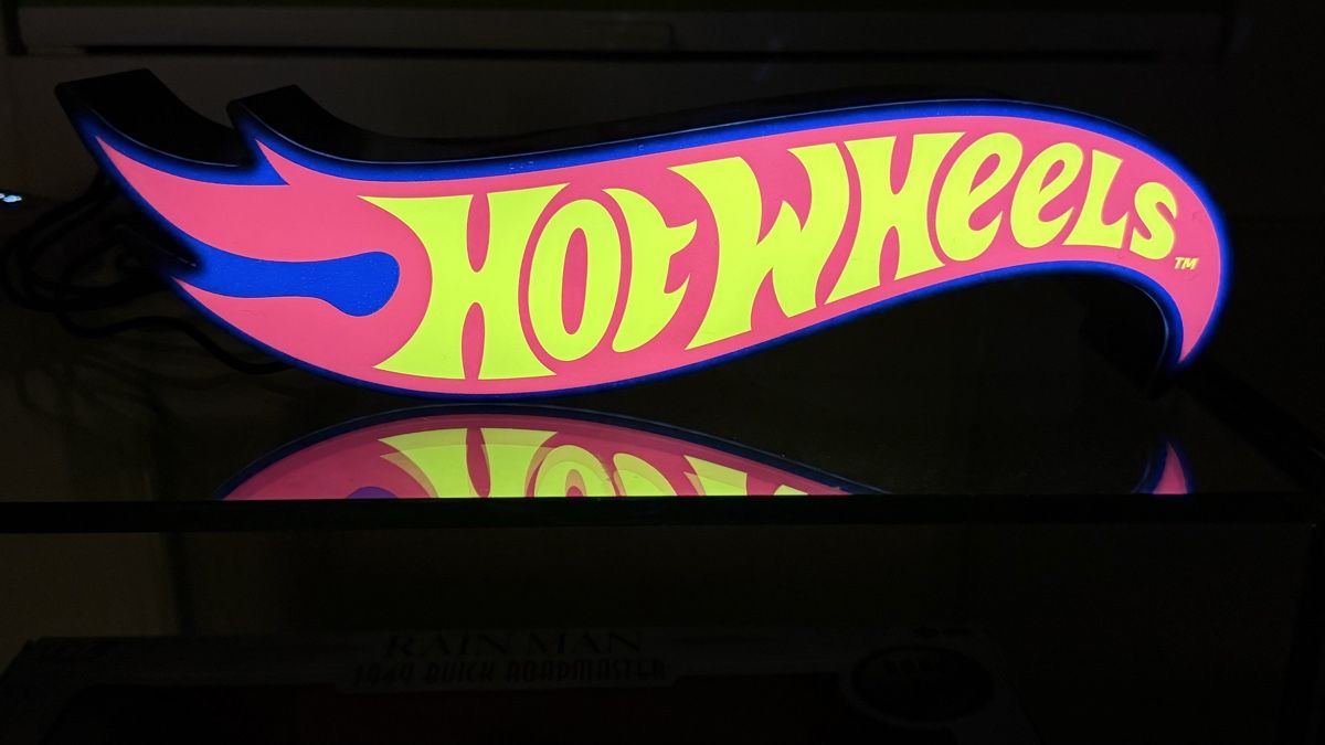 Hot Wheels Modellini d'auto: Hot Wheels Logo Lampe - – Usato da Basel venduto da Zomeg