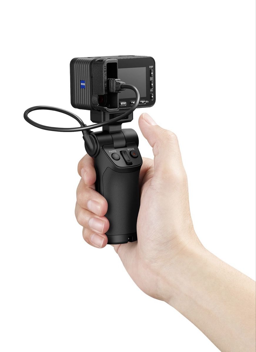 Sony Action Cam: Sony Rx0 ii Actioncamera – Neu (gemäss Beschreibung) aus Zürich von ste_5b52