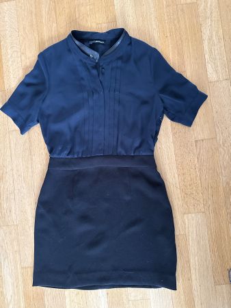 Robe d'été The Kooples bleu marine taille M. Très bon éta...