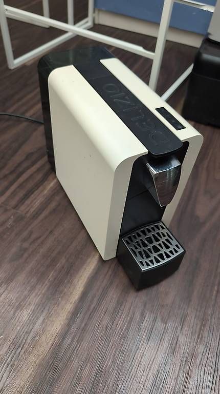Macchine per caffè & Macchine per espresso: Delizio Nespresso Maschine  – Usato da Rufi venduto da Heilandzack04