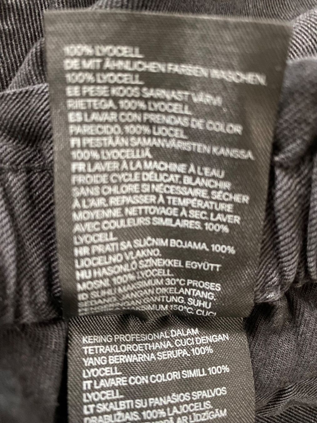 H&M Pantaloni: Schwarze H&M Stoffhose Gr. 34 – Usato da Stadel b. Niederglatt venduto da sandart 3