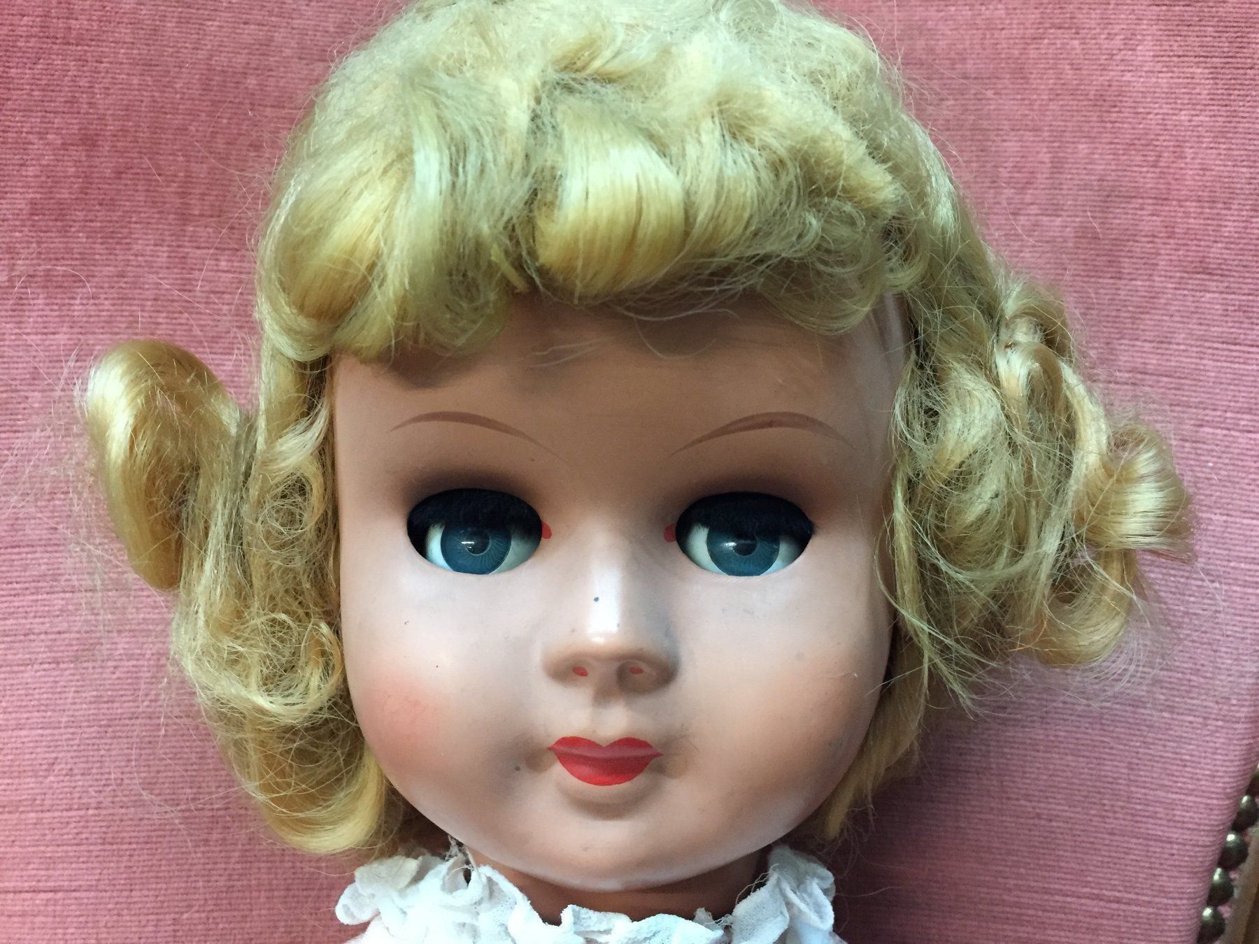 Bambole: Alte Puppe / Ancienne Poupée – Usato da Schaffhausen venduto da vintageville