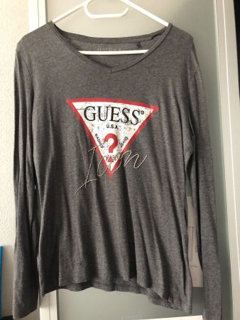 Guess Sweatshirt